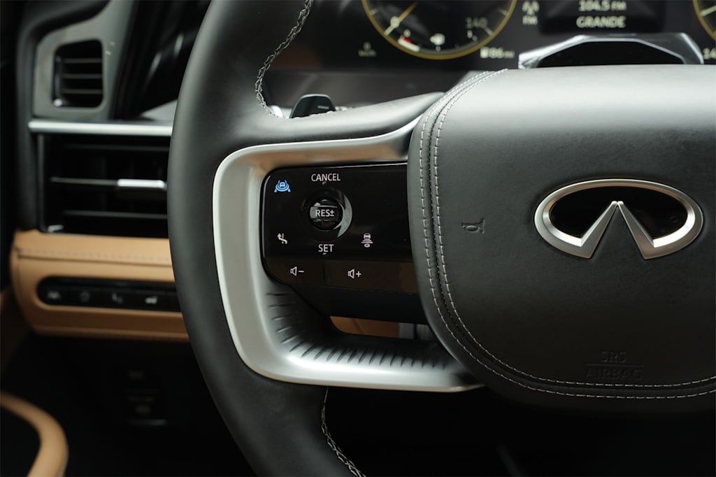 Thumbnail: 2025 INFINITI QX80 - 22