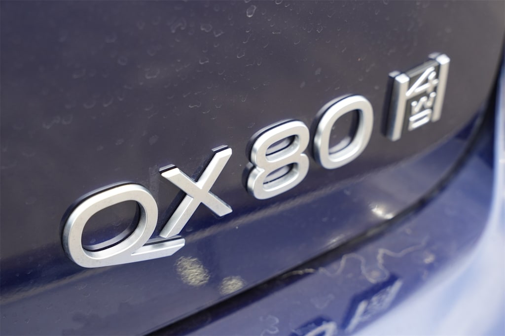 Thumbnail: 2025 INFINITI QX80 - 7