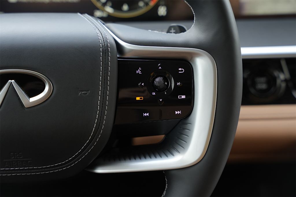 Thumbnail: 2025 INFINITI QX80 - 22