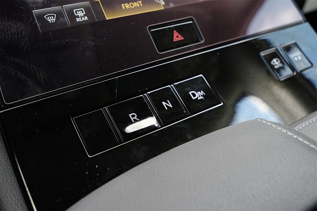 Thumbnail: 2025 INFINITI QX80 - 24