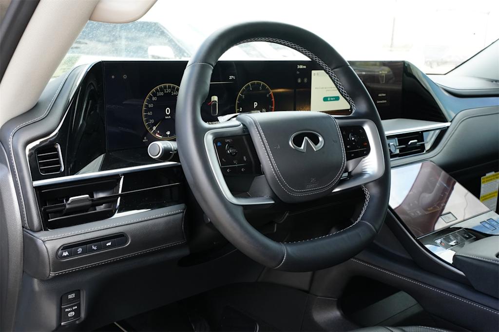 Thumbnail: 2025 INFINITI QX80 - 14