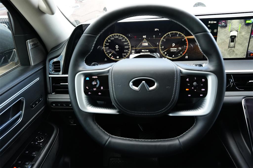 Thumbnail: 2025 INFINITI QX80 - 10