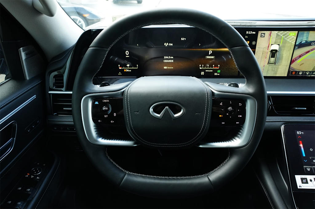 Thumbnail: 2025 INFINITI QX80 - 10