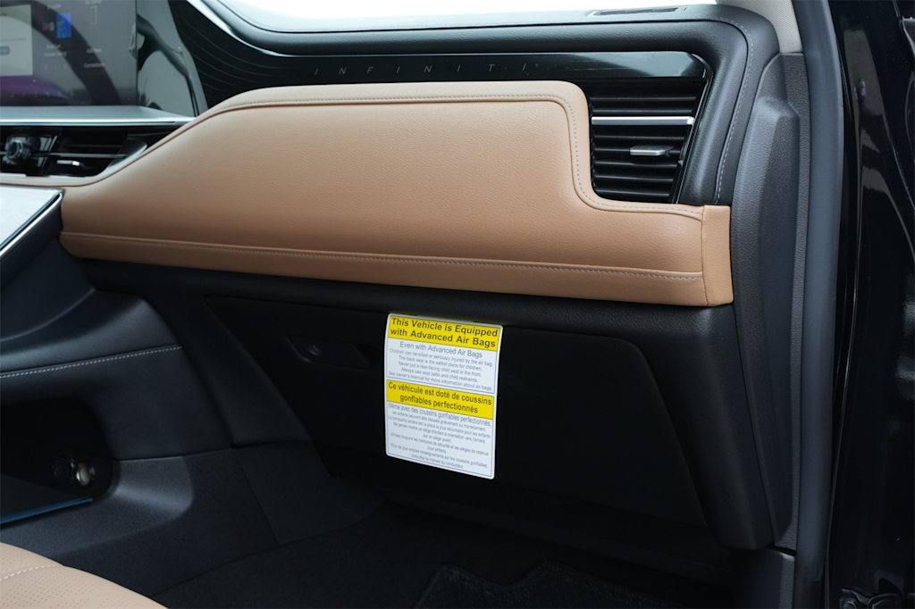 Thumbnail: 2025 INFINITI QX80 - 27