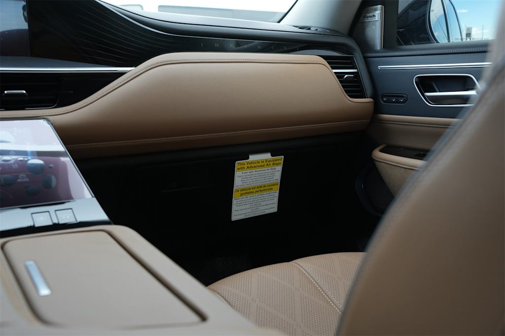 Thumbnail: 2025 INFINITI QX80 - 21