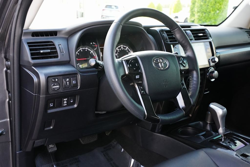 2023 Toyota 4Runner TRD Off Road 14