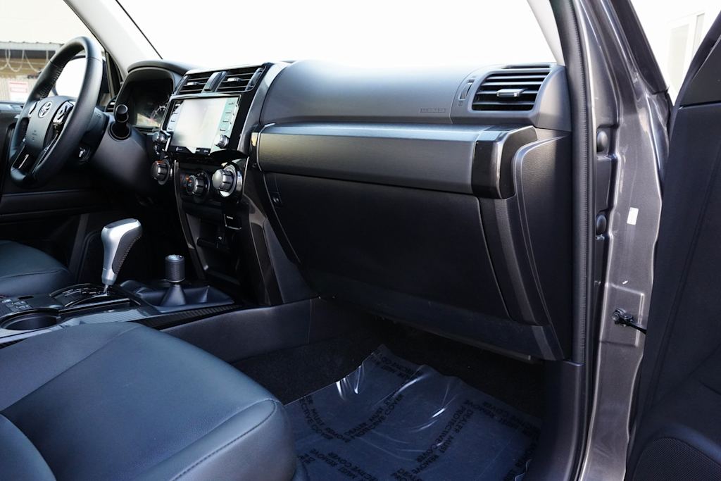 2023 Toyota 4Runner TRD Off Road 11