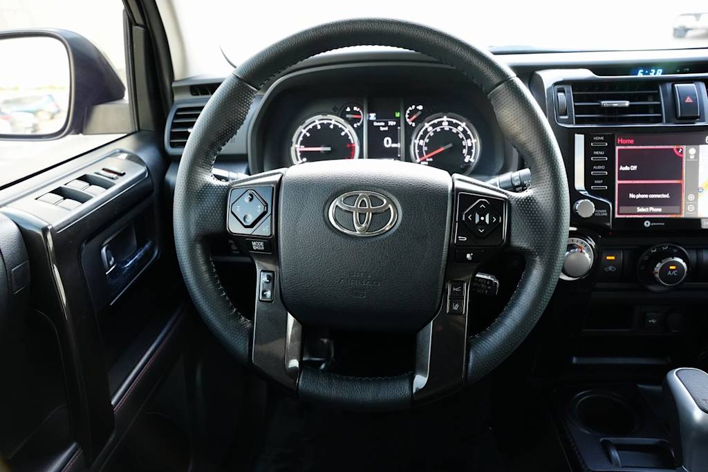 2023 Toyota 4Runner TRD Off Road 13