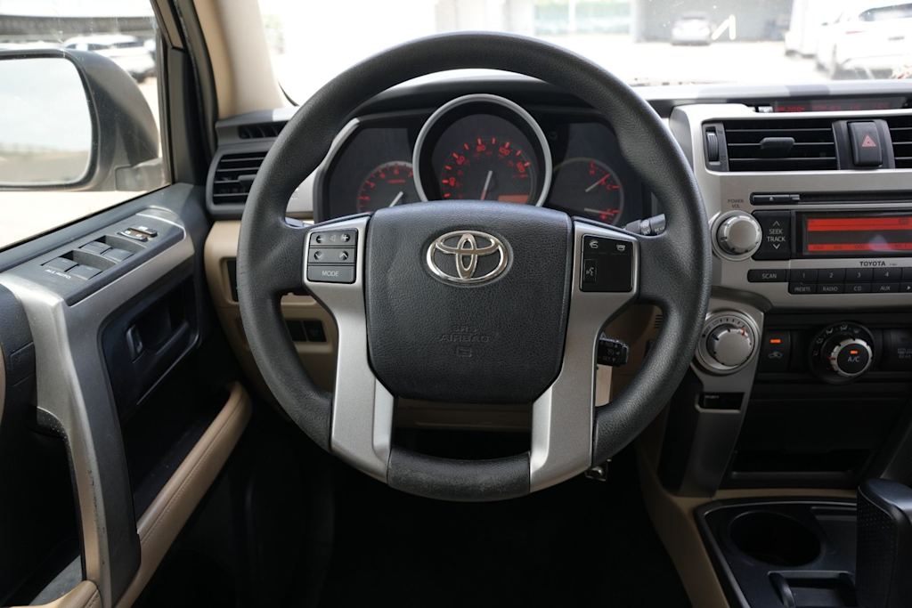 Thumbnail: 2012 Toyota 4Runner - 9
