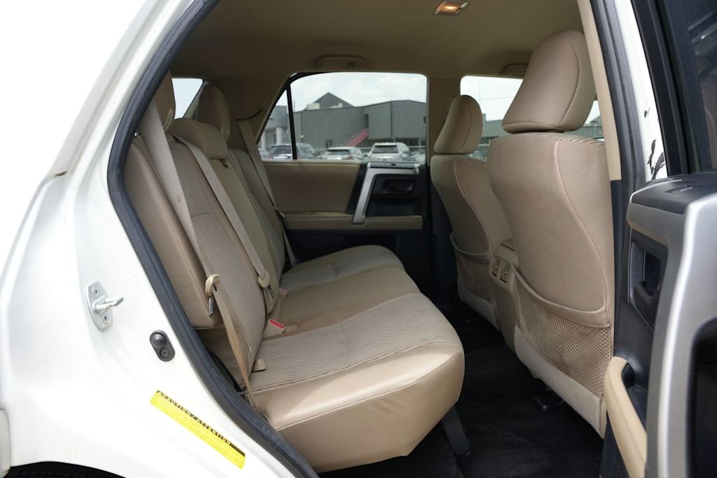 Thumbnail: 2012 Toyota 4Runner - 23