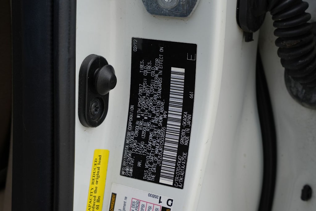 Thumbnail: 2012 Toyota 4Runner - 17
