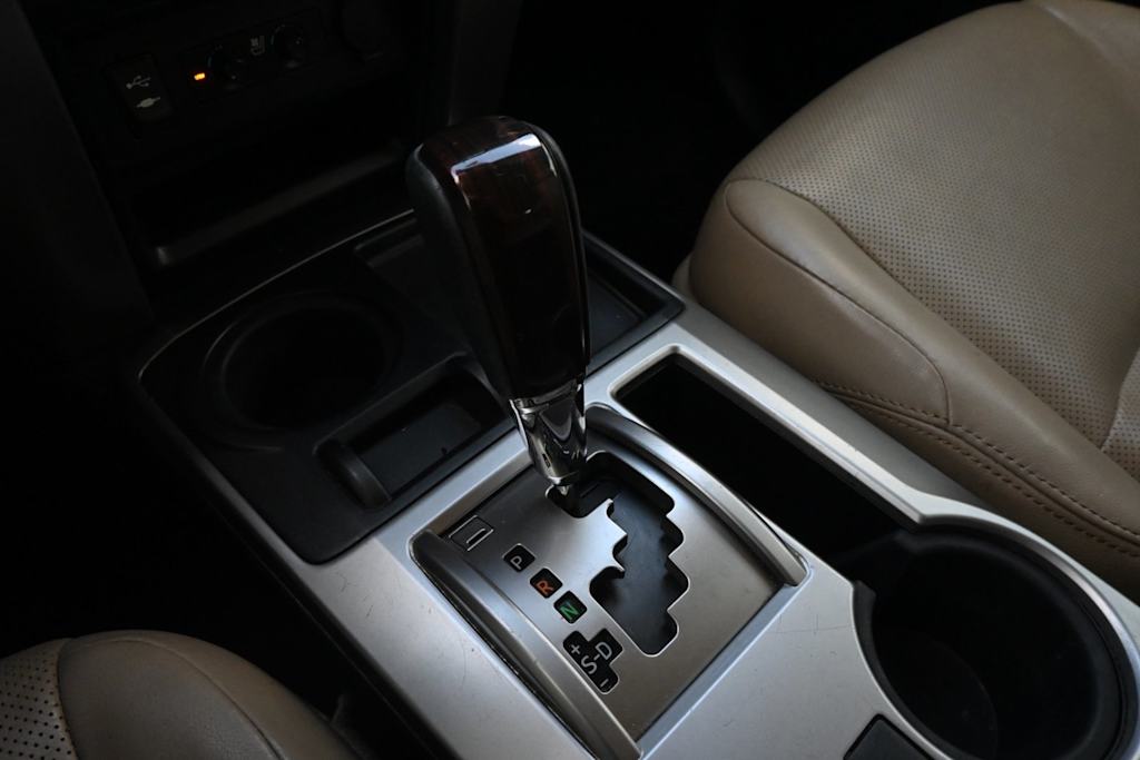 Thumbnail: 2014 Toyota 4Runner - 15