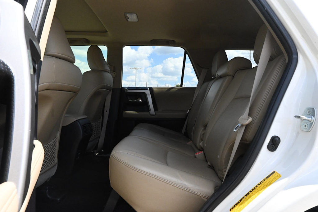 Thumbnail: 2014 Toyota 4Runner - 11