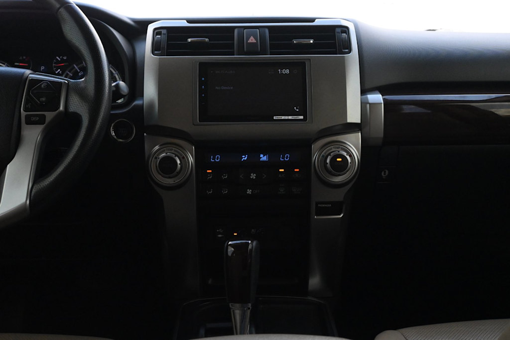 Thumbnail: 2014 Toyota 4Runner - 13