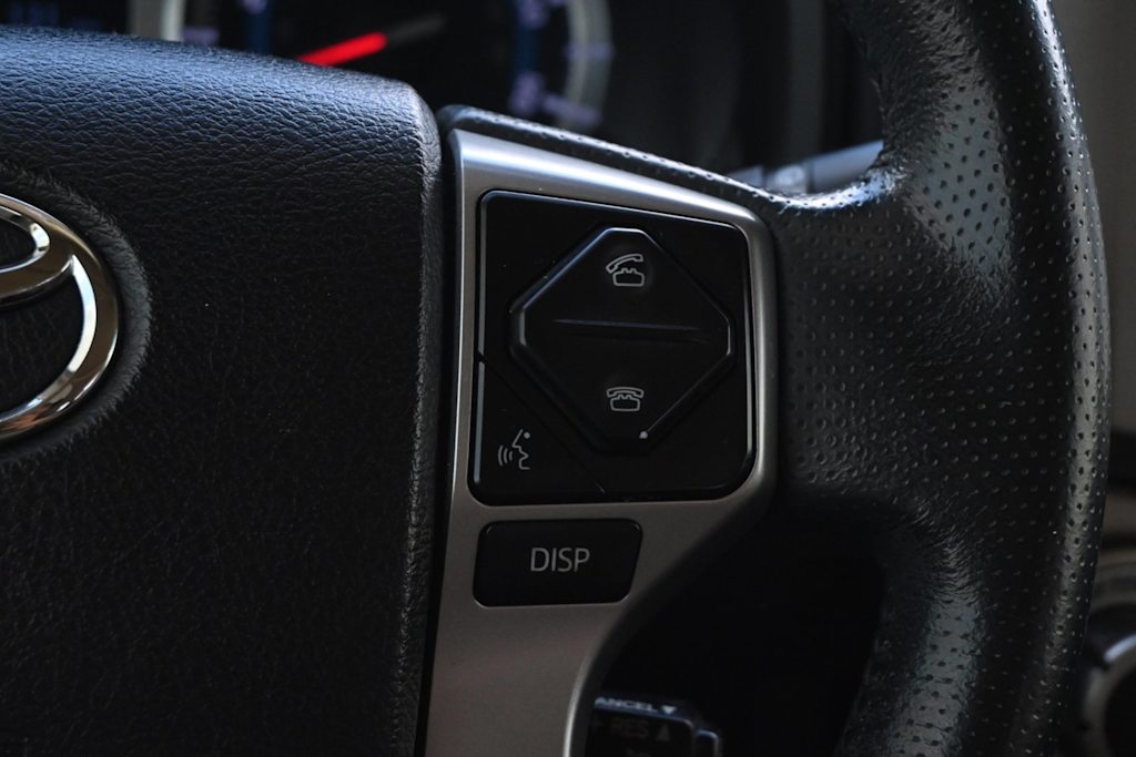 Thumbnail: 2014 Toyota 4Runner - 22