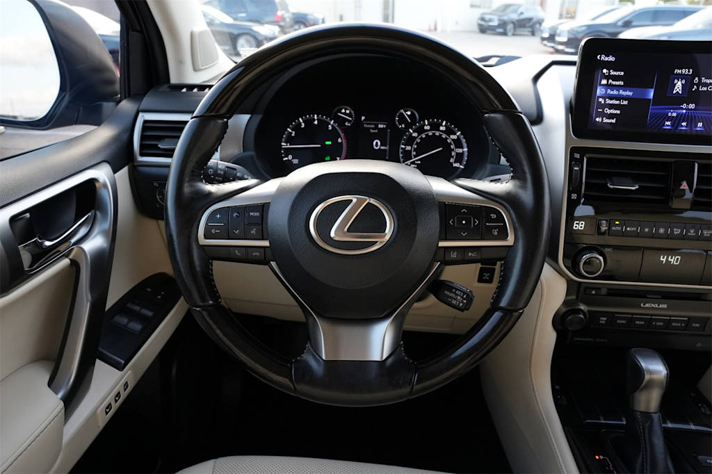 Thumbnail: 2022 Lexus GX - 10