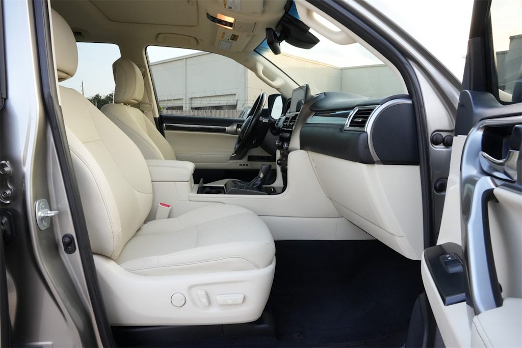 Thumbnail: 2022 Lexus GX - 12