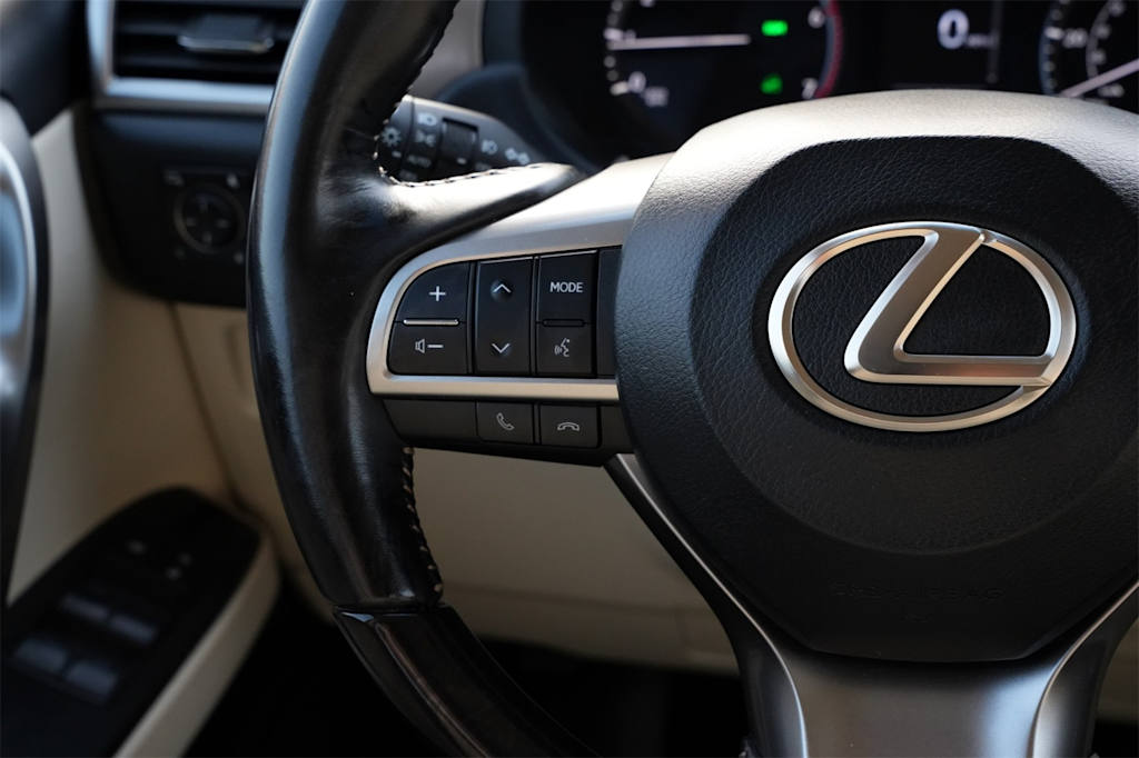 Thumbnail: 2022 Lexus GX - 22