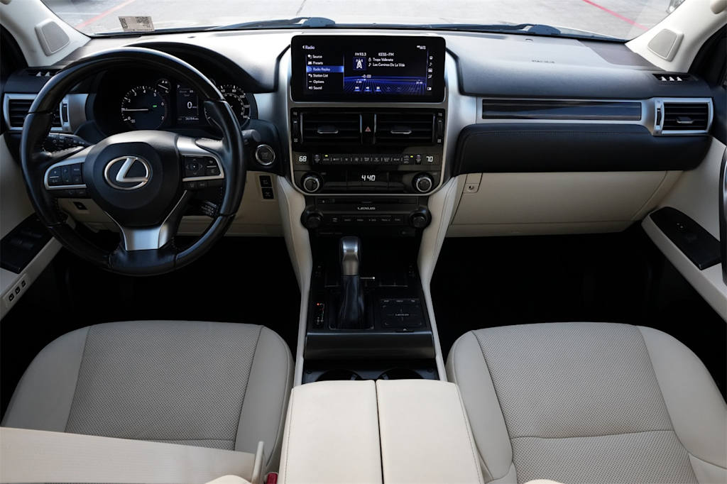 Thumbnail: 2022 Lexus GX - 2