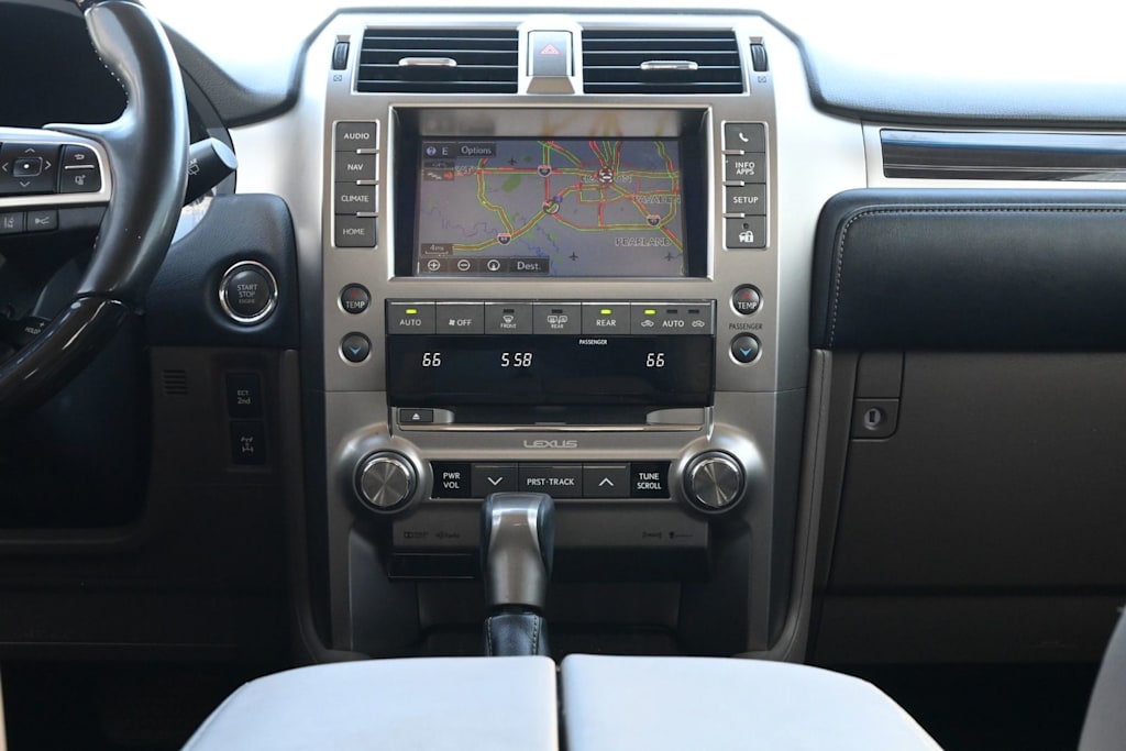 Thumbnail: 2021 Lexus GX - 14