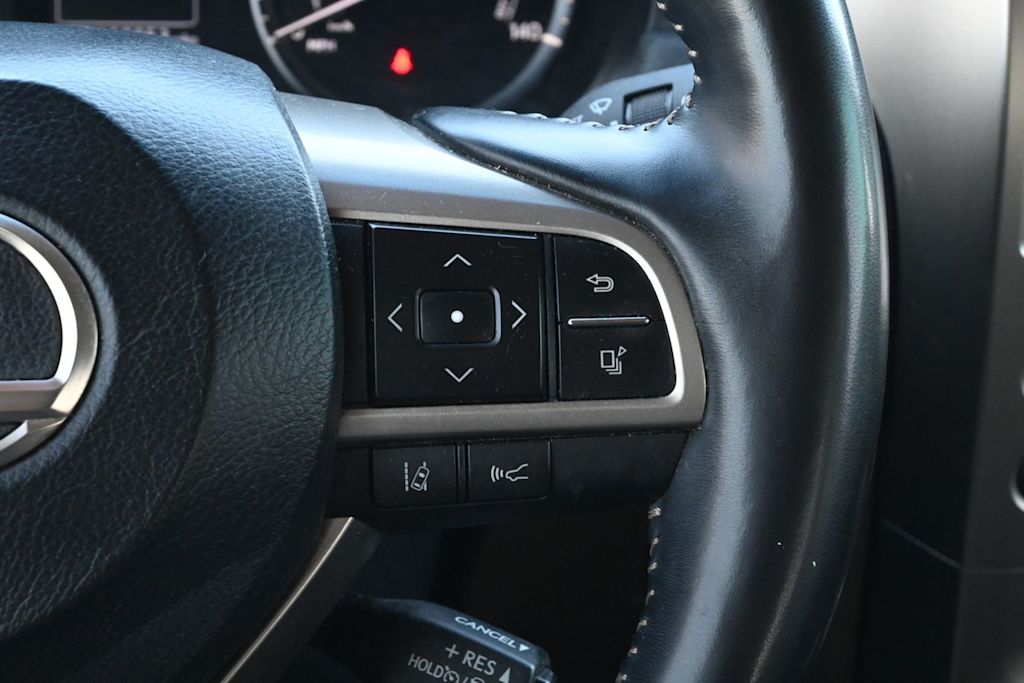 Thumbnail: 2021 Lexus GX - 23