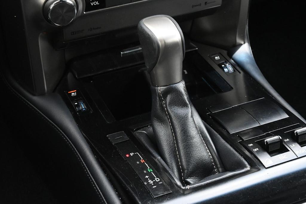 Thumbnail: 2020 Lexus GX - 15