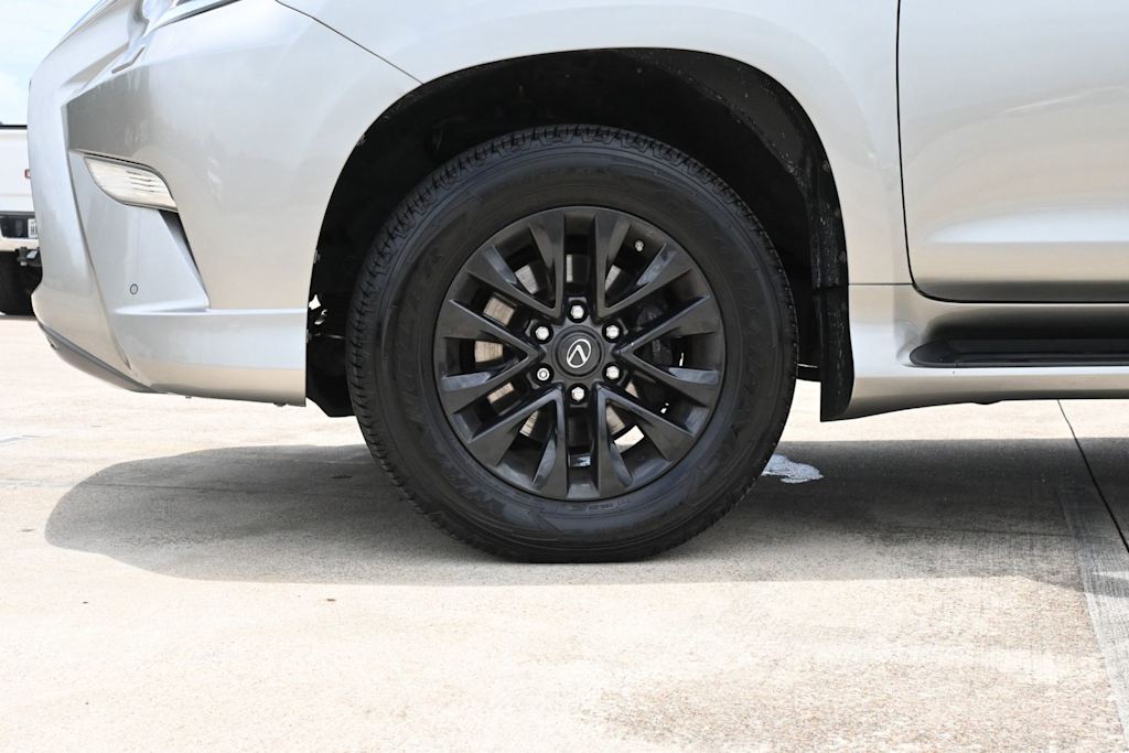 Thumbnail: 2020 Lexus GX - 7
