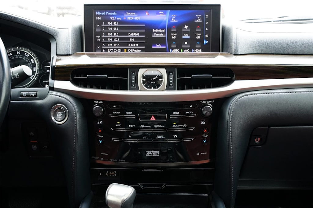 Thumbnail: 2019 Lexus LX - 16