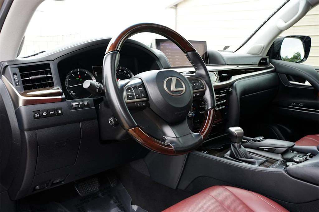 Thumbnail: 2019 Lexus LX - 14