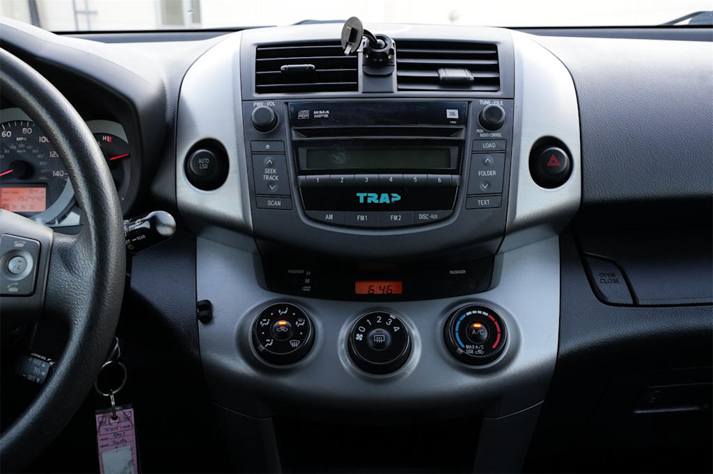 Thumbnail: 2007 Toyota RAV4 - 14