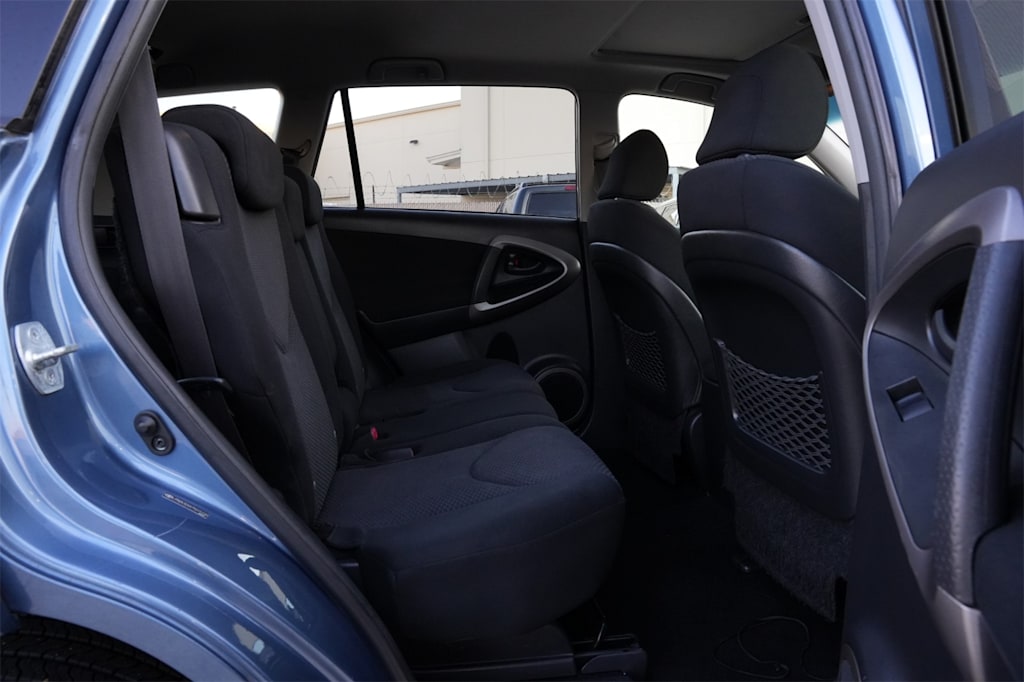 Thumbnail: 2007 Toyota RAV4 - 25