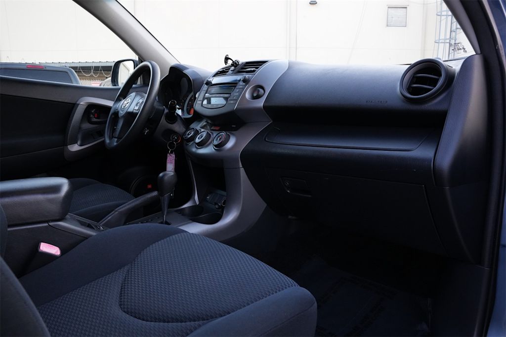 Thumbnail: 2007 Toyota RAV4 - 26