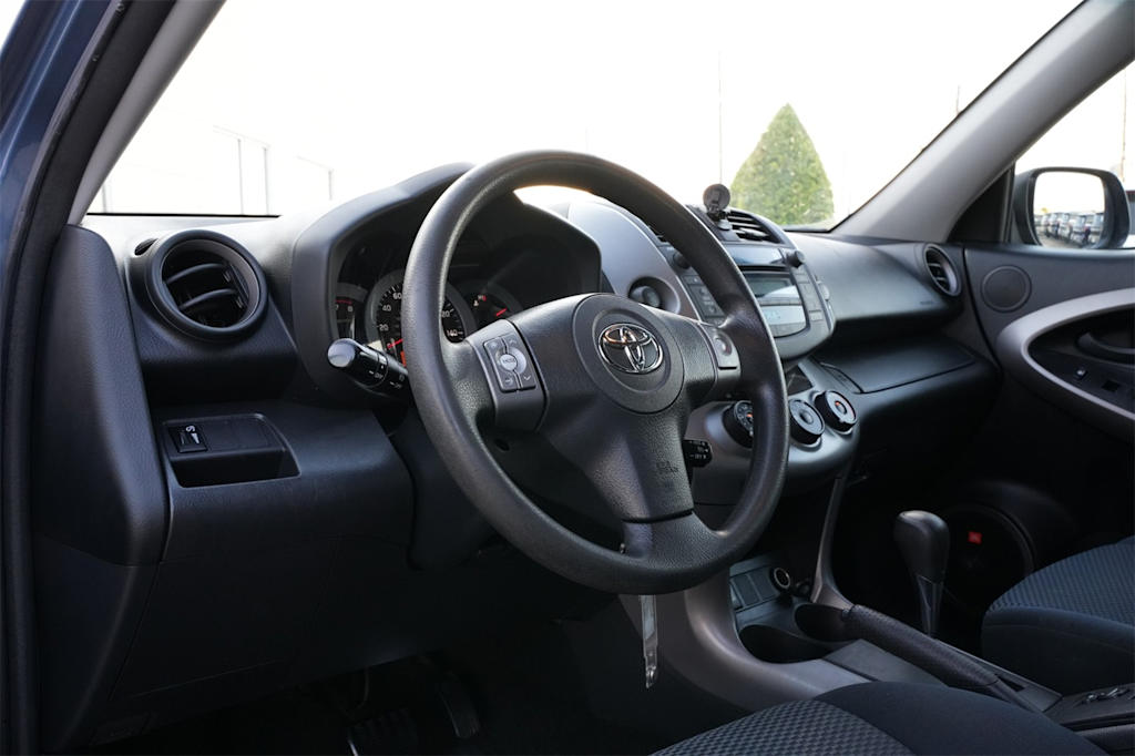 Thumbnail: 2007 Toyota RAV4 - 13