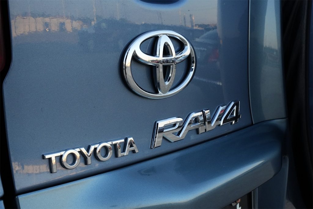 Thumbnail: 2007 Toyota RAV4 - 6