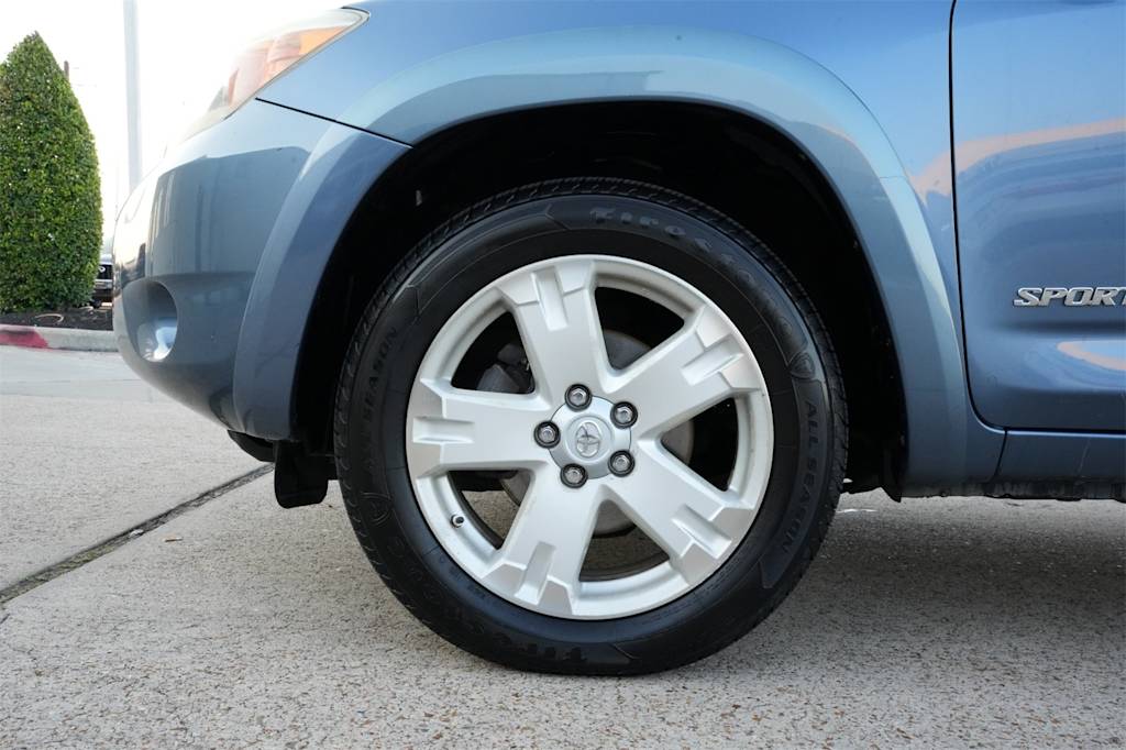 Thumbnail: 2007 Toyota RAV4 - 7