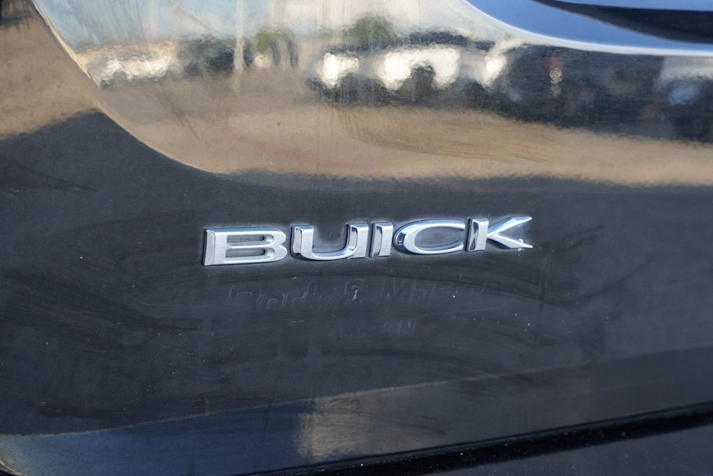 Thumbnail: 2018 Buick Encore - 6