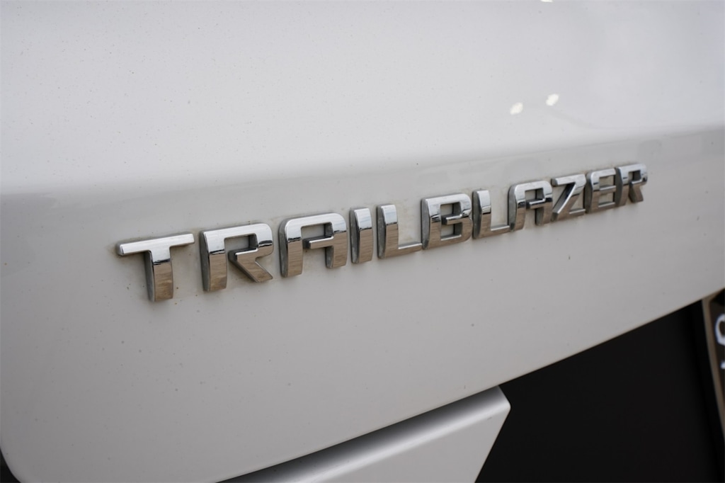 Thumbnail: 2022 Chevrolet TrailBlazer - 4
