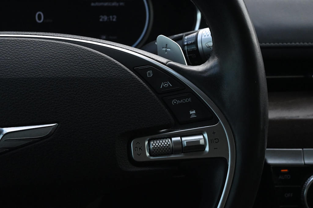 Thumbnail: 2021 Genesis G80 - 23