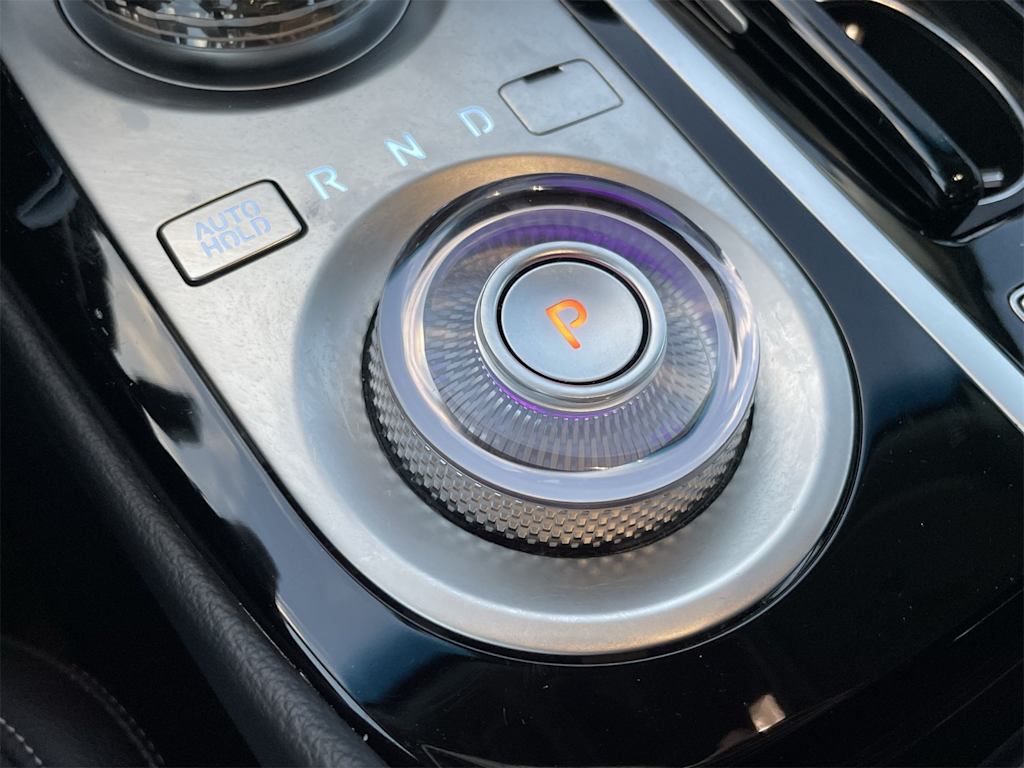 2024 Genesis G80 2.5T 23
