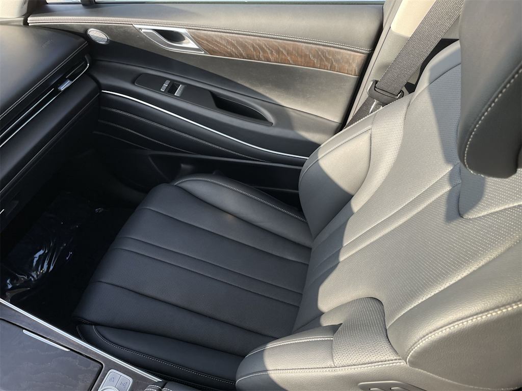 2024 Genesis GV80 3.5T 9