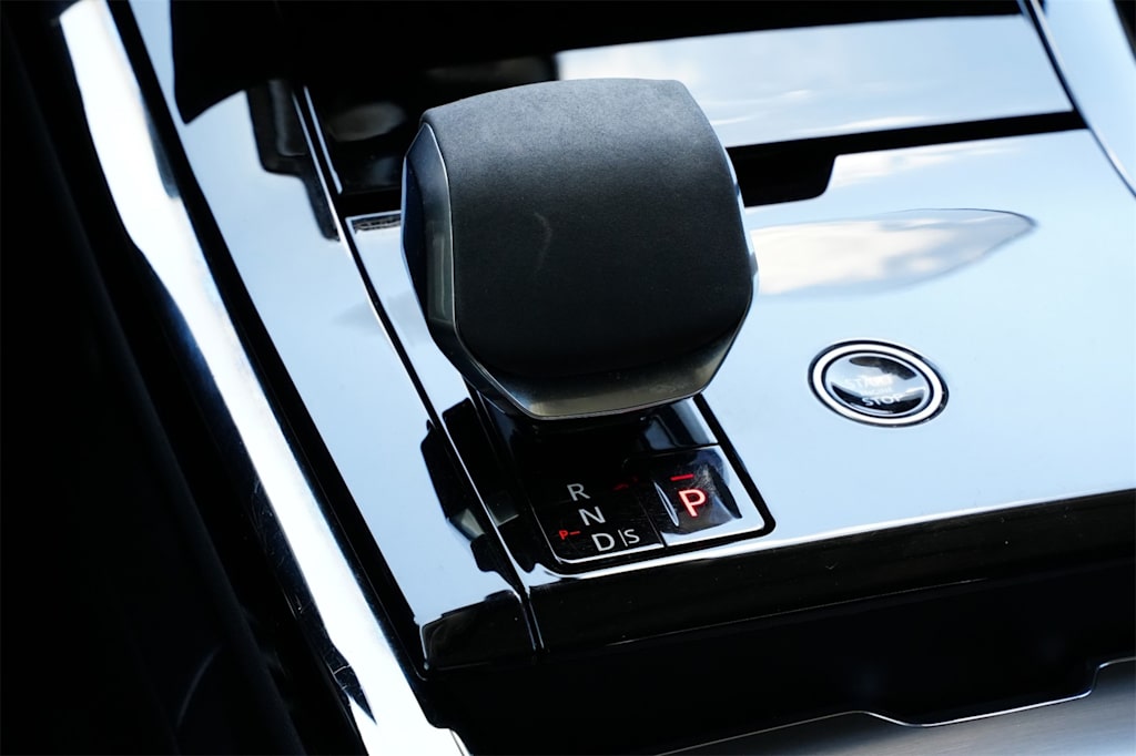 Thumbnail: 2024 Land Rover Range Rover Sport - 16
