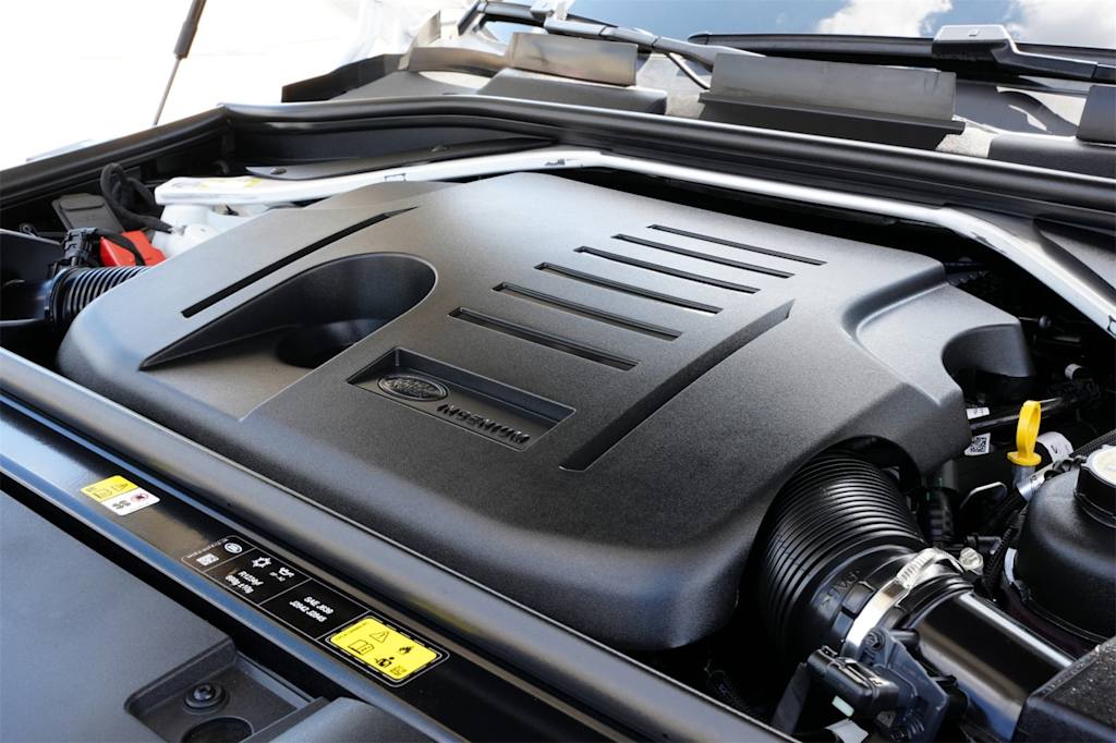 Thumbnail: 2024 Land Rover Range Rover Sport - 8