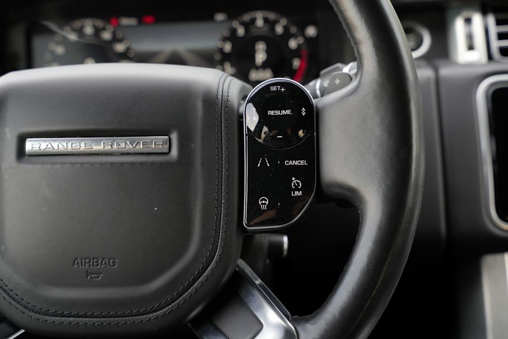 Thumbnail: 2020 Land Rover Range Rover - 21