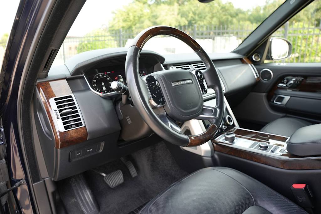 Thumbnail: 2020 Land Rover Range Rover - 13