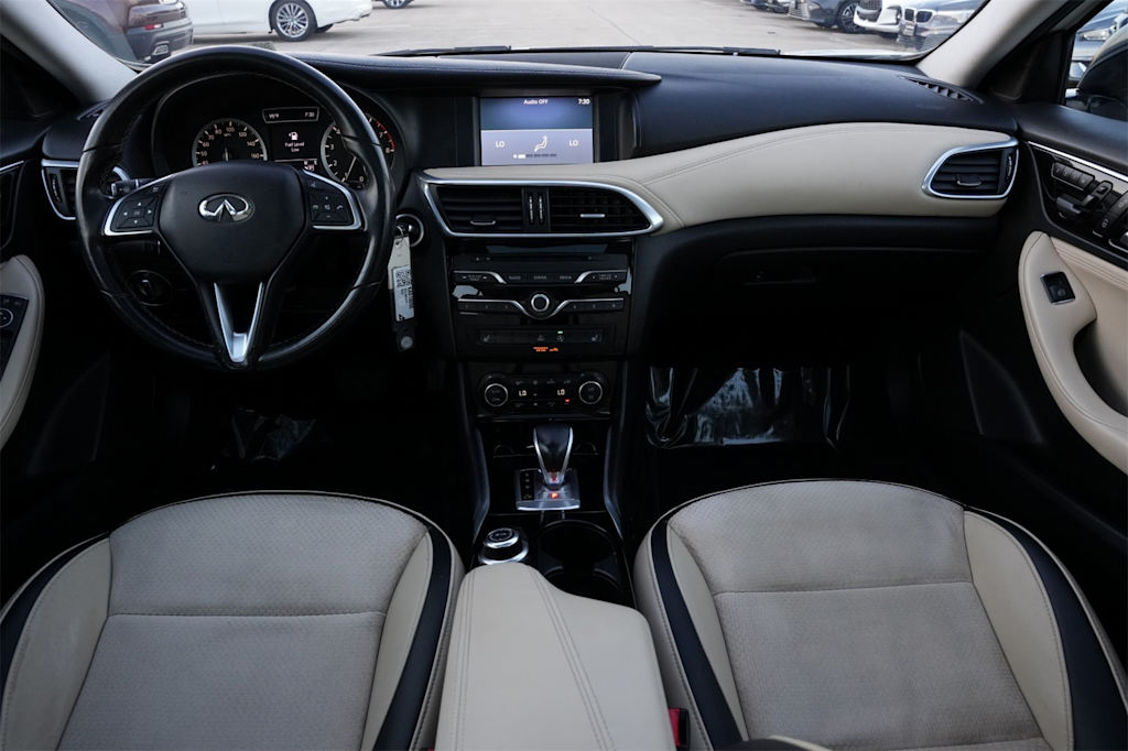 Thumbnail: 2019 INFINITI QX30 - 2