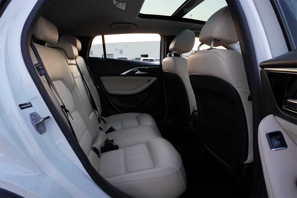 Thumbnail: 2019 INFINITI QX30 - 27