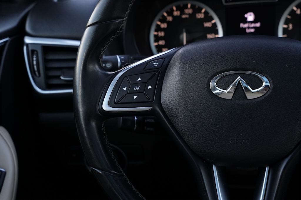 Thumbnail: 2019 INFINITI QX30 - 23