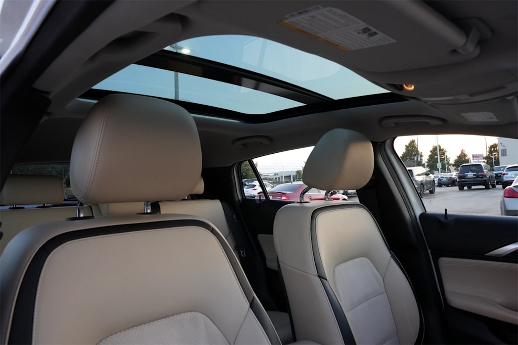 Thumbnail: 2019 INFINITI QX30 - 29