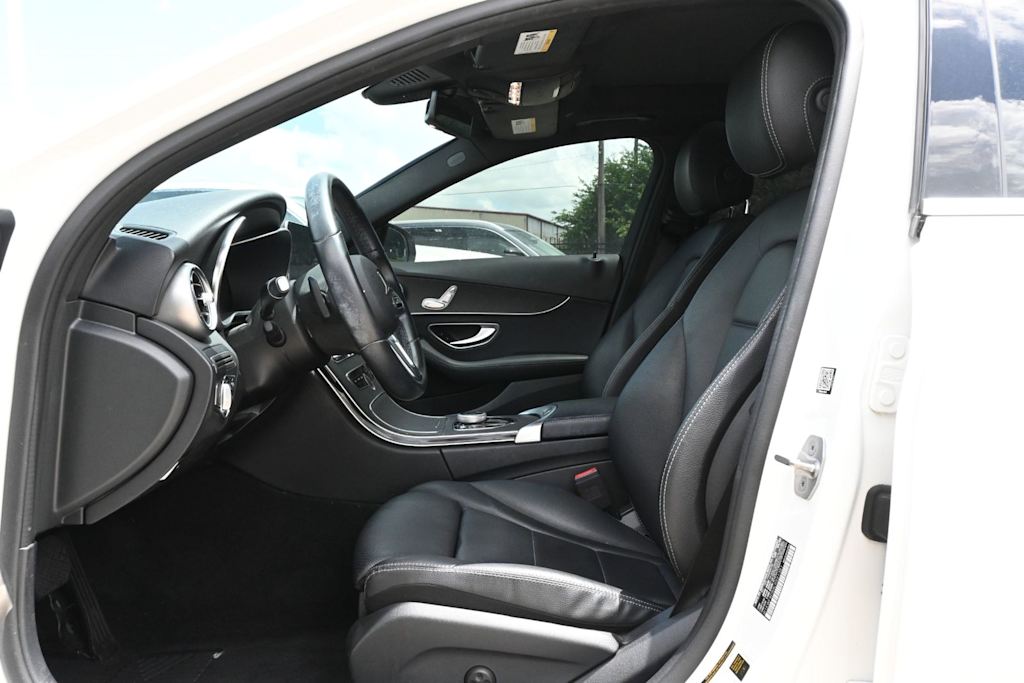 Thumbnail: 2020 Mercedes-Benz C-Class - 10