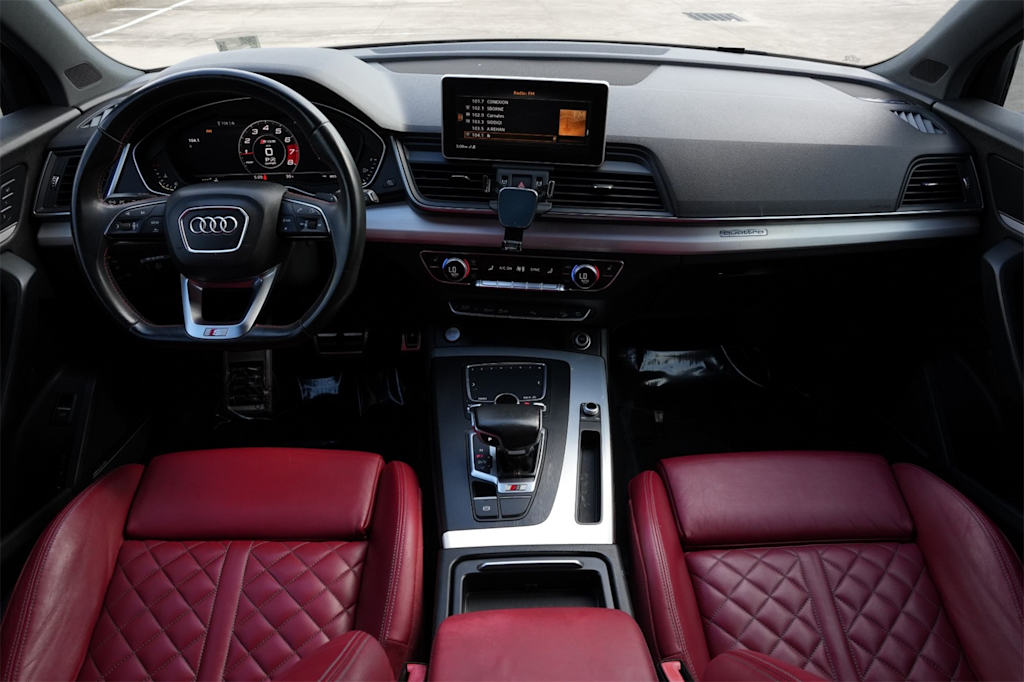 Thumbnail: 2018 Audi SQ5 - 2